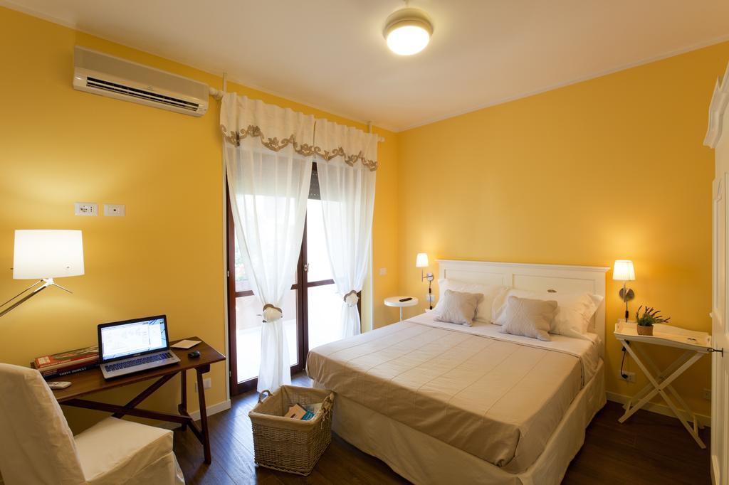 Bed and breakfast La Tuia E Il Tasso 2*